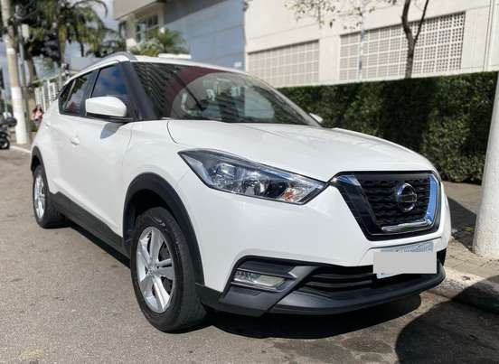 NISSAN-KICKS-2017