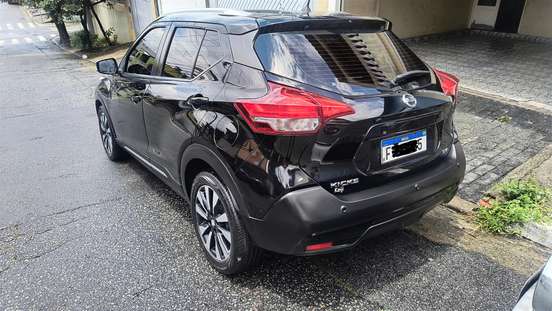 NISSAN-KICKS-2020