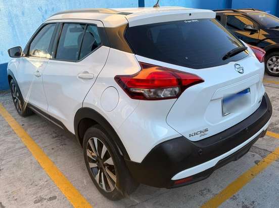 NISSAN-KICKS-2021