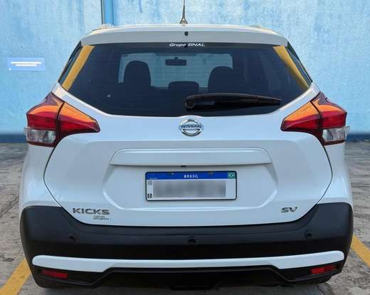 NISSAN-KICKS-2021