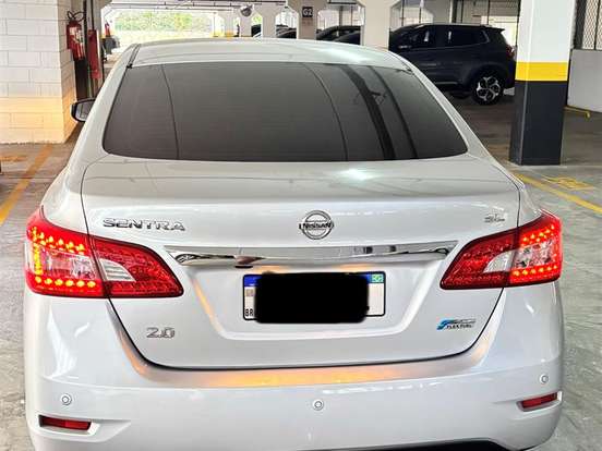 NISSAN-SENTRA-2.0 SL 16V FLEX 4P AUTOMÁTICO NISSAN-SENTRA-2015