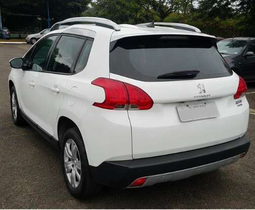 PEUGEOT-2008-2017