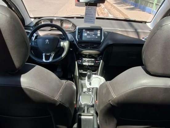 PEUGEOT-2008-1.6 16V FLEX GRIFFE 4P AUTOMÁTICO PEUGEOT-2008-2017