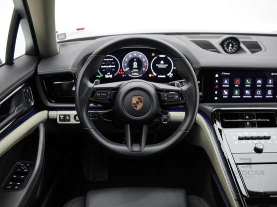 PORSCHE-PANAMERA-2024