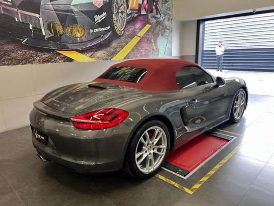 PORSCHE-BOXSTER-2013