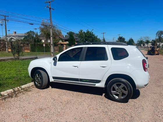 RENAULT DUSTER 2.0 DYNAMIQUE 4X2 16V FLEX 4P MANUAL