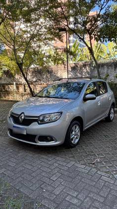 RENAULT SANDERO 1.6 DYNAMIQUE 8V FLEX 4P AUTOMATIZADO