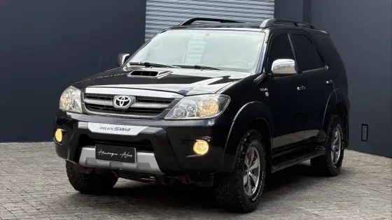 TOYOTA HILUX SW4 3.0 SRV 4X4 16V TURBO INTERCOOLER DIESEL 4P AUTOMÁTICO