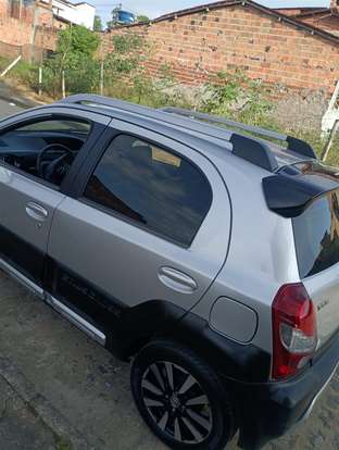 TOYOTA-ETIOS-1.5 XS 16V FLEX 4P MANUAL TOYOTA-ETIOS-2015