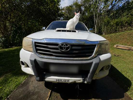TOYOTA-HILUX-2013