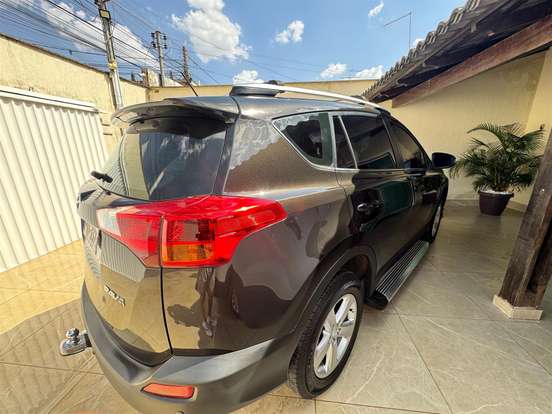 TOYOTA-RAV4-2.0 4X2 16V GASOLINA 4P AUTOMÁTICO TOYOTA-RAV4-2014