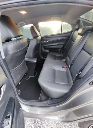 TOYOTA-YARIS-2020