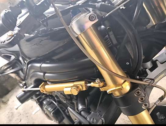 TRIUMPH-SPEED TRIPLE 1050i-2006