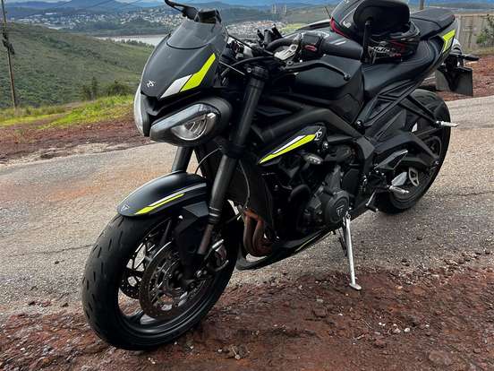 TRIUMPH-STREET TRIPLE 765 RS TRIUMPH-STREET TRIPLE 765 RS-2020