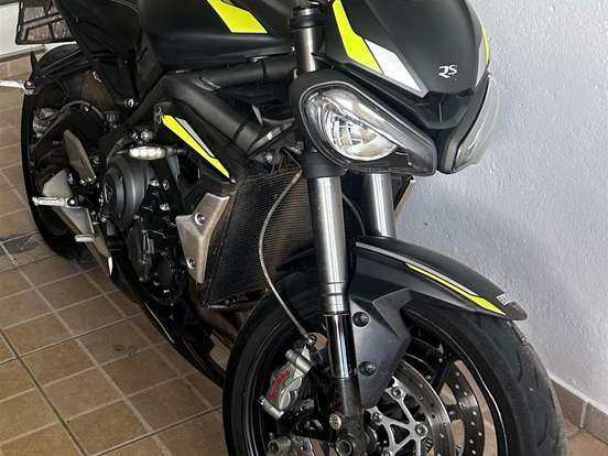 TRIUMPH-STREET TRIPLE 765 RS TRIUMPH-STREET TRIPLE 765 RS-2020