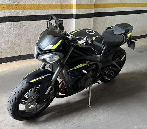TRIUMPH-STREET TRIPLE 765 RS-2020