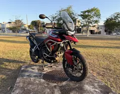 TRIUMPH TIGER 900 GT PRO TRIUMPH TIGER 900 GT PRO