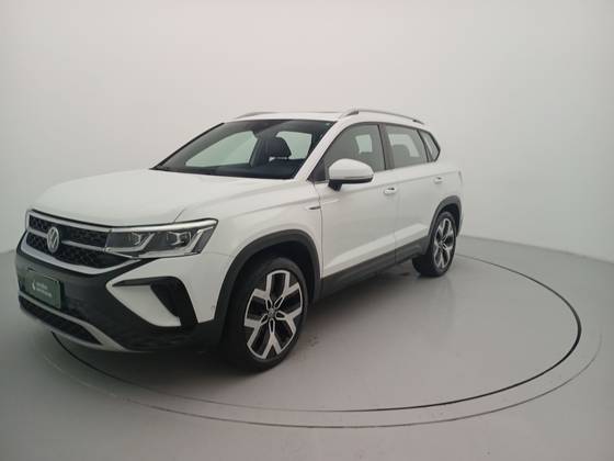 VOLKSWAGEN TAOS 1.4 250 TSI TOTAL FLEX HIGHLINE AUTOMÁTICO