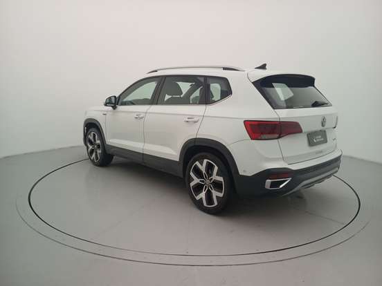 VOLKSWAGEN-TAOS-1.4 250 TSI TOTAL FLEX HIGHLINE AUTOMÁTICO VOLKSWAGEN-TAOS-2024