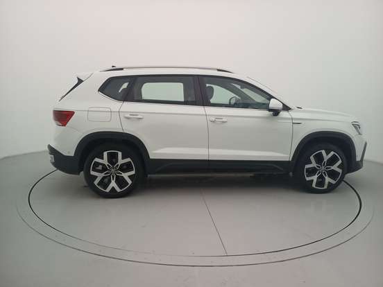 VOLKSWAGEN-TAOS-1.4 250 TSI TOTAL FLEX HIGHLINE AUTOMÁTICO VOLKSWAGEN-TAOS-2024