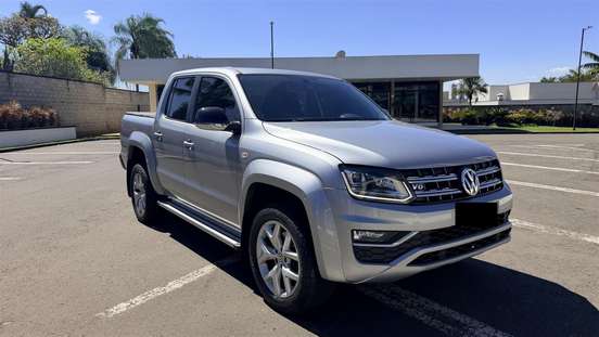 VOLKSWAGEN-AMAROK-2022