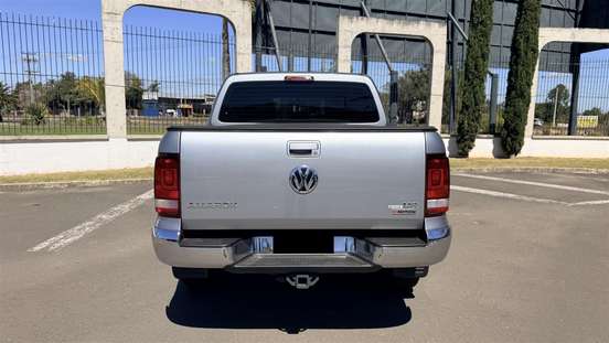 VOLKSWAGEN-AMAROK-2022