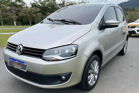 VOLKSWAGEN-FOX-1.6 MI PRIME 8V FLEX 4P MANUAL VOLKSWAGEN-FOX-2011