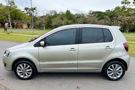 VOLKSWAGEN-FOX-1.6 MI PRIME 8V FLEX 4P MANUAL VOLKSWAGEN-FOX-2011