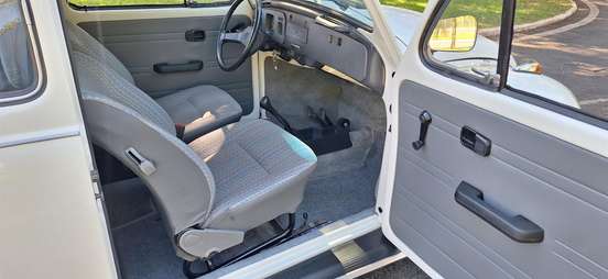 VOLKSWAGEN-FUSCA-1985