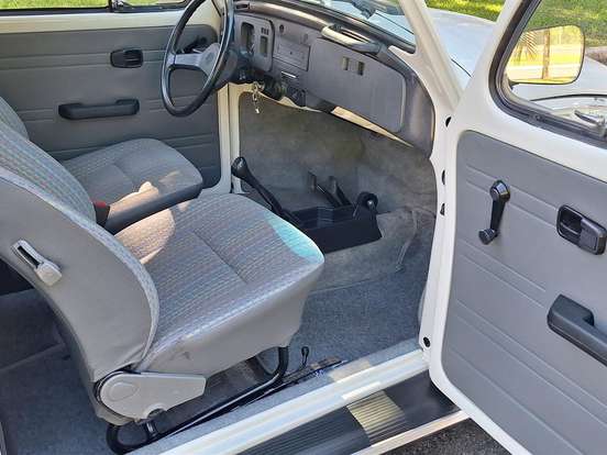 VOLKSWAGEN-FUSCA-1.6 8V GASOLINA 2P MANUAL VOLKSWAGEN-FUSCA-1985