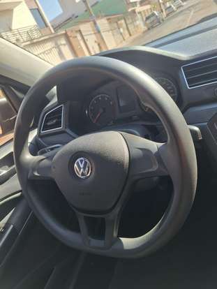 VOLKSWAGEN-GOL-2022