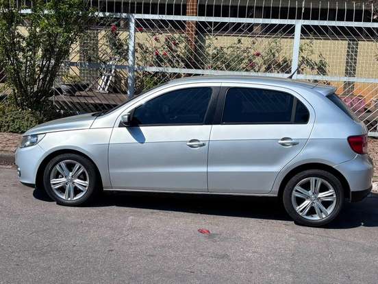 VOLKSWAGEN-GOL-1.0 MI 8V FLEX 4P MANUAL G.V VOLKSWAGEN-GOL-2009