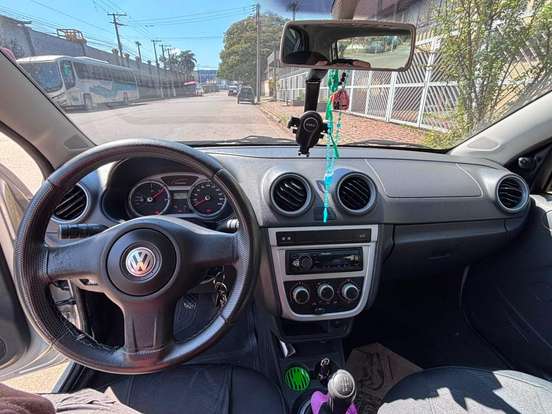 VOLKSWAGEN-GOL-1.0 MI 8V FLEX 4P MANUAL G.V VOLKSWAGEN-GOL-2009