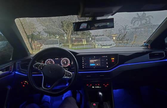 VOLKSWAGEN NIVUS 1.0 200 TSI TOTAL FLEX HIGHLINE AUTOMÁTICO