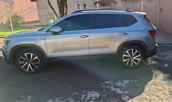 VOLKSWAGEN TAOS 1.4 250 TSI TOTAL FLEX COMFORTLINE AUTOMÁTICO