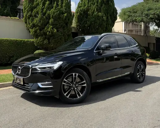 VOLVO-XC60-2020
