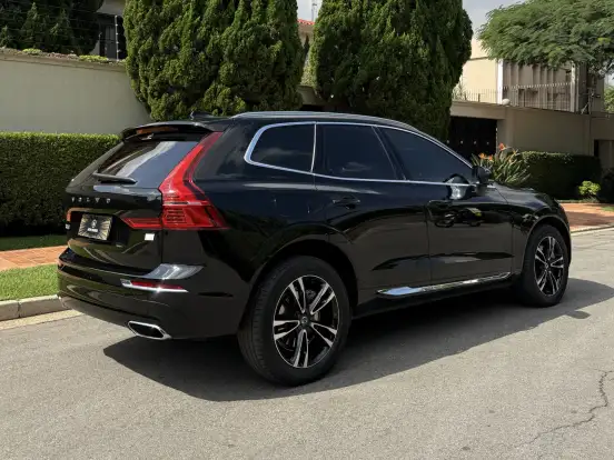 VOLVO-XC60-2.0 T8 HYBRID MOMENTUM AWD GEARTRONIC VOLVO-XC60-2020