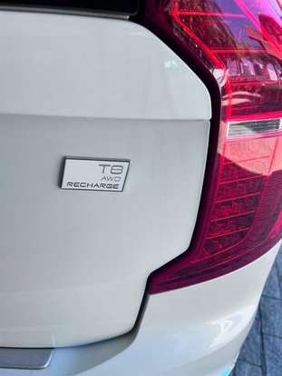 VOLVO-XC90-2024