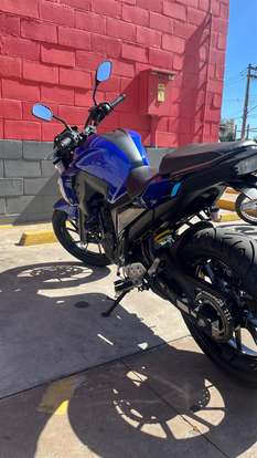 YAMAHA-FZ25 FAZER CONNECTED ABS-2025