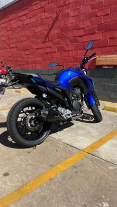 YAMAHA-FZ25 FAZER CONNECTED ABS-2025