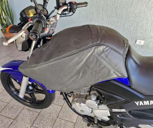 YAMAHA-YS 250 FAZER YAMAHA-YS 250 FAZER-2012