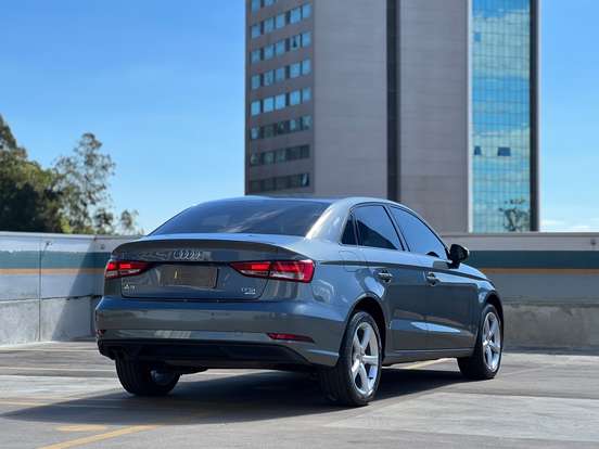 AUDI-A3-2017