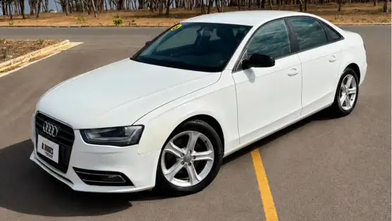 AUDI-A4-2012