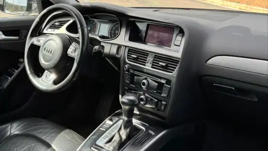 AUDI-A4-2012