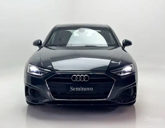 AUDI-A4-2022