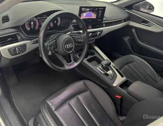 AUDI-A4-2022
