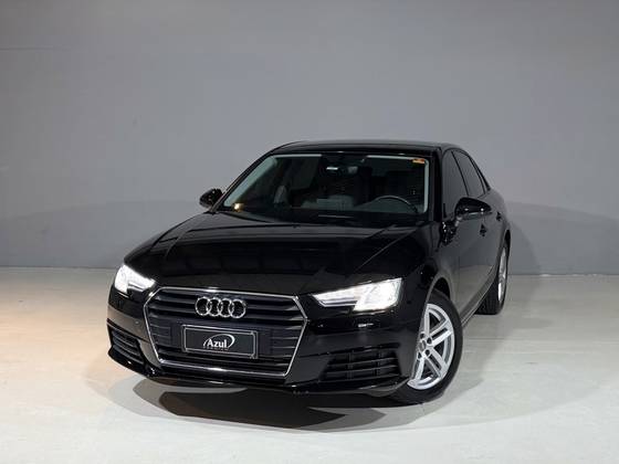 AUDI A4 2.0 TFSI GASOLINA PRESTIGE S TRONIC