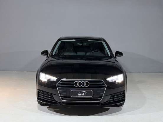 AUDI-A4-2019