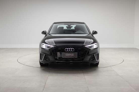 AUDI-A4-2023