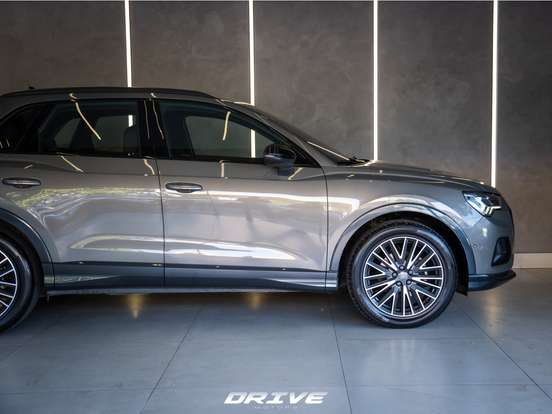 AUDI-Q3-1.4 35 TFSI GASOLINA BLACK S TRONIC AUDI-Q3-2020